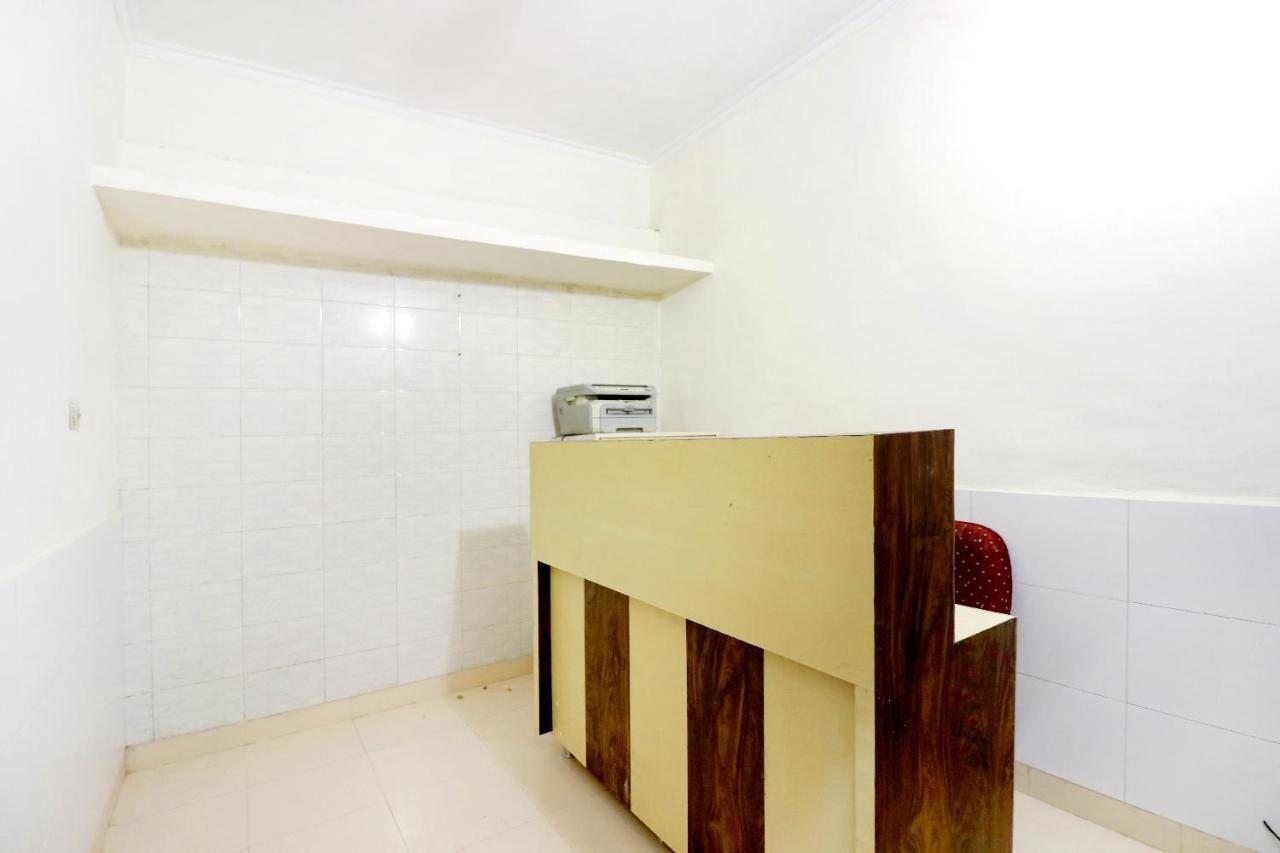 Spot On 44679 Hotel Samrat Sohāna Екстериор снимка